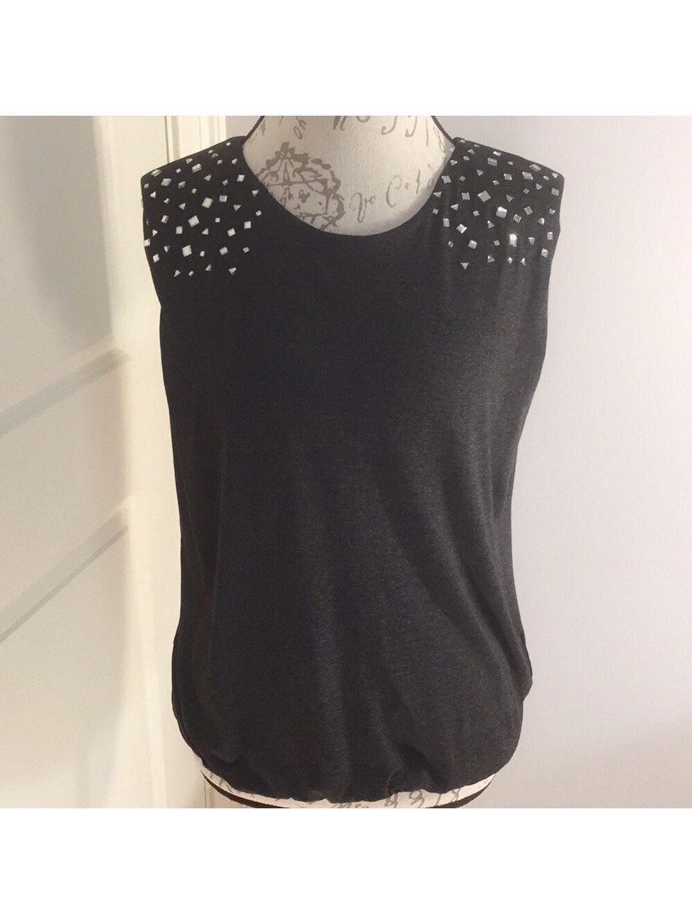 VINCE Camuto Gray Sleeveless Embellished Top